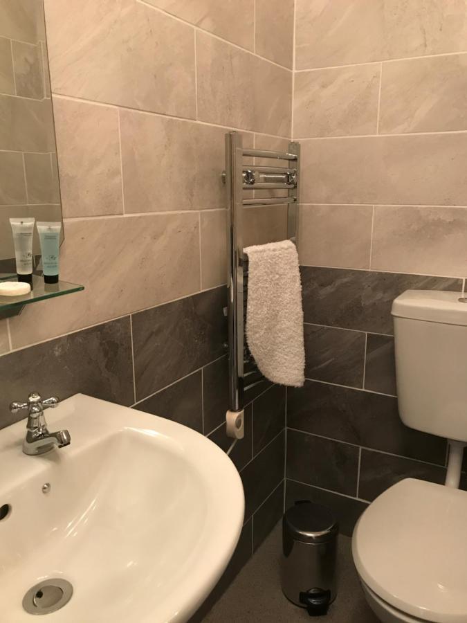 Rheolau Arms Bed and Breakfast Σουόνσι Εξωτερικό φωτογραφία